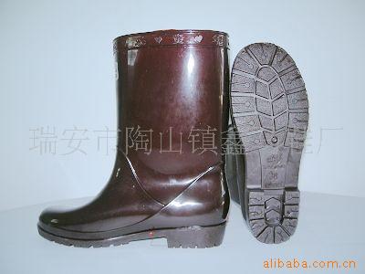 815棕面棕底无贴图雨鞋,雨靴