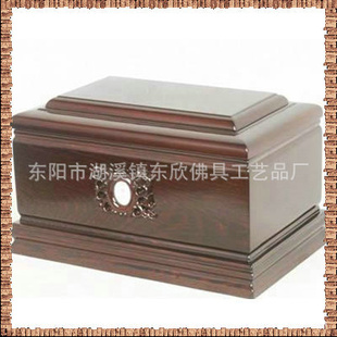批发销售雕刻精湛木制骨灰盒殡葬用品