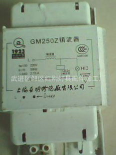 1000±