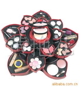 批发QILY彩妆盒眼影腮红粉饼唇彩盒