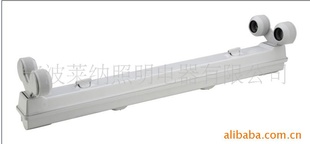 高质量的IP65防水支架灯