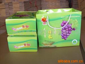 提供纸箱彩箱生产,塑料包装批发,加工