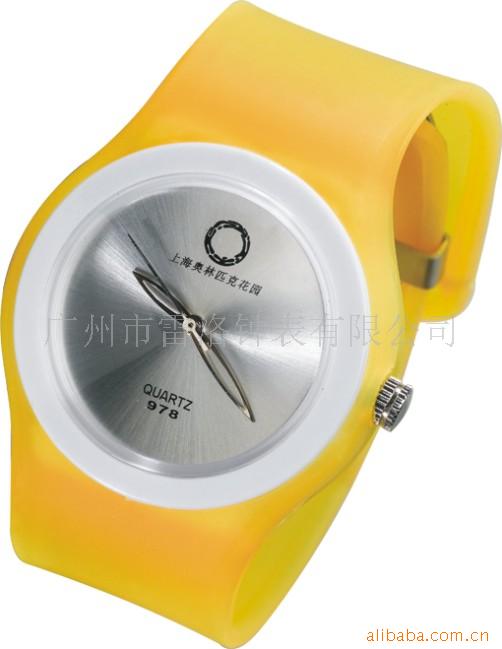 洛钟表塑胶手表礼品表促销表