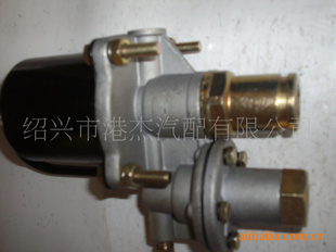 ϵclutchbooster642-03502