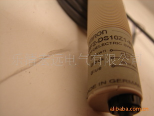 特价OMRON欧姆龙光电开关传感器E3F3-R17ME3F3-R17