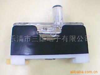 保险丝管座(指示式熔断器)