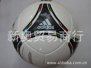 ϴ˹adidasͿnikeͷ򳧼ֱ