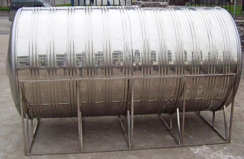 南京10吨卧式不锈钢水箱