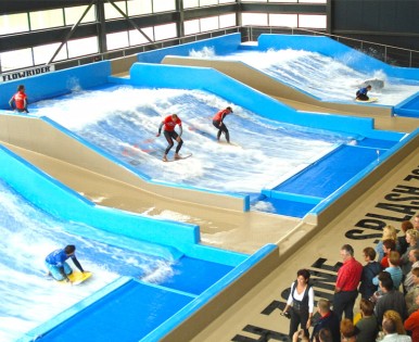 供应大型水上乐园设备 水上游乐水滑梯 玻璃钢滑板冲浪厂家定制
