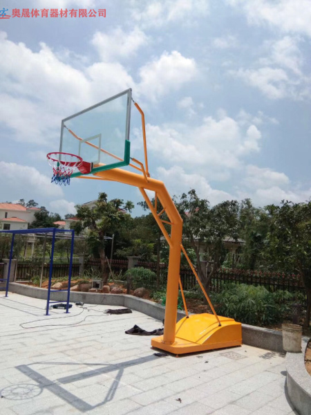 长沙生产篮球架厂家 望城学校篮球架安装，哪有便宜篮球架卖