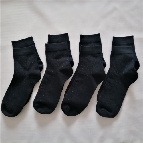 工厂家冬季 黑色长筒袜 跑步袜青年男女通用高配棉透气 速卖通产品清库袜活动赠品潮流长筒袜