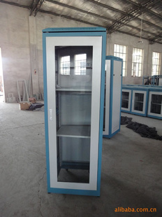厂家直销经济型2.0米（42u）*600*600网络机柜长蓝白机柜