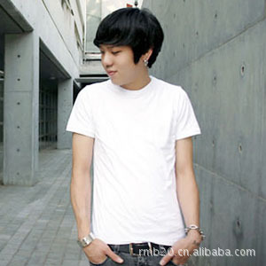 促销中47简单韩版修身空白T恤厂家T恤批发大量现货