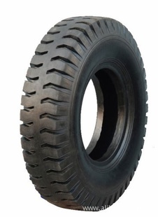 1200R20钢丝胎农用轮胎机械轮胎稻田轮胎轮胎厂家