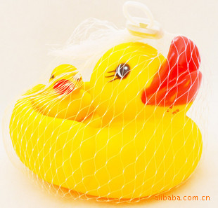 儿童益智玩具鸭妈妈和1个鸭宝宝会叫会游泳的戏水小鸭子洗澡鸭