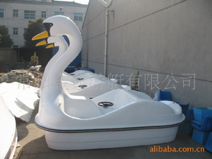 2011年新款2人天鹅脚踏船