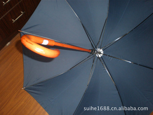 木棒碰击布广告防紫外线太阳雨伞